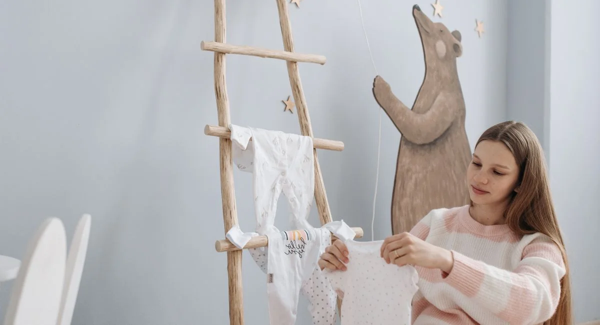 Illustration, eingang dekorieren wenn mama und baby nach hause kommen
